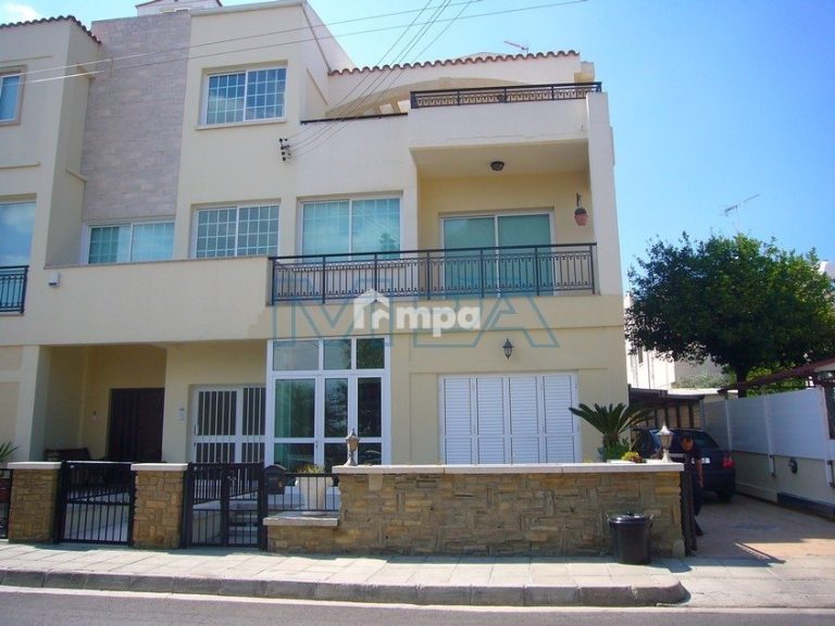 Cheap Houses and Villas for Sale Nicosia up to 300000 euro