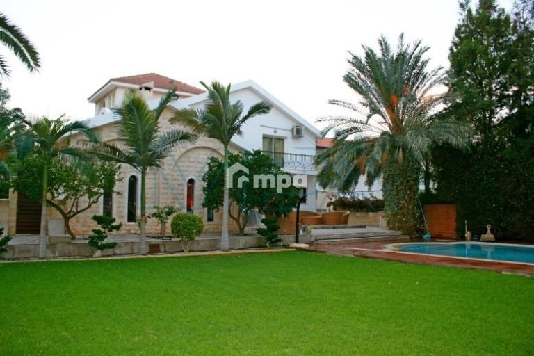 5 Bedroom House for Sale in Nicosia District