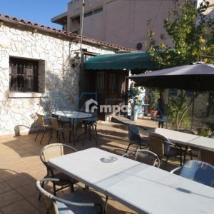 270m² Commercial for Sale in Aglantzia, Nicosia District