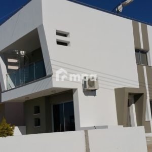 3 Bedroom House for Sale in Chlorakas, Paphos District