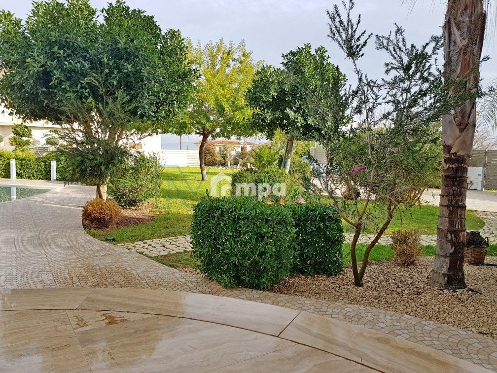 4 Bedroom House for Sale in Agioi Trimithias, Nicosia District