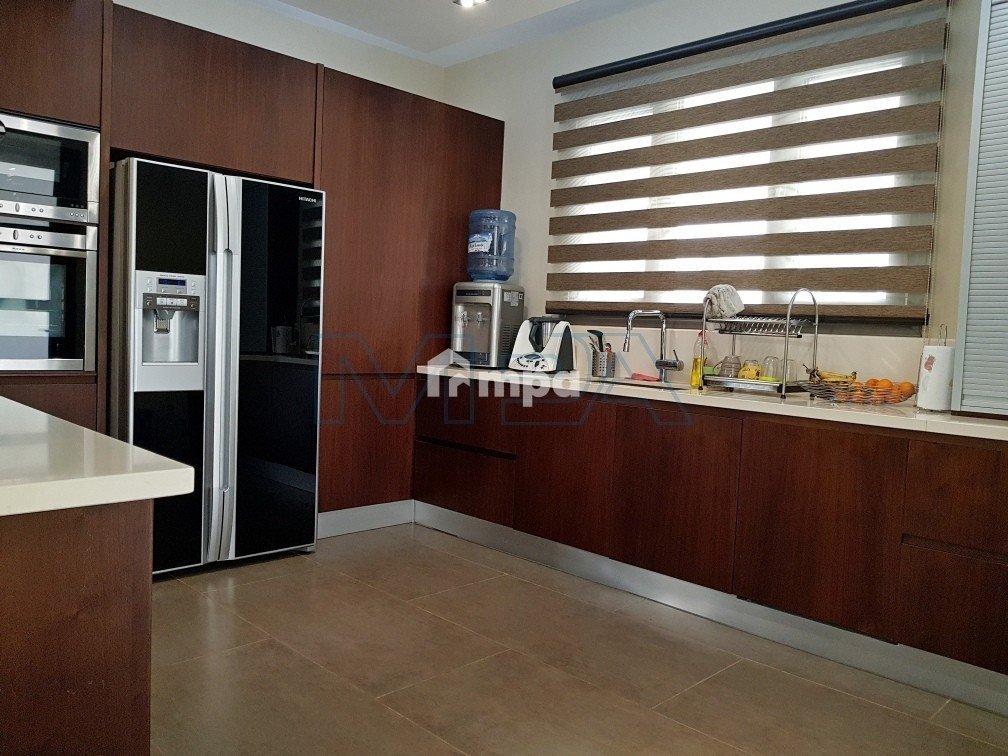 4 Bedroom House for Sale in Agioi Trimithias, Nicosia District