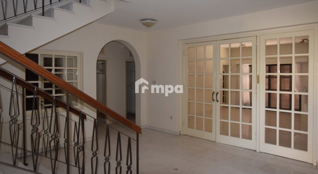5 Bedroom House for Sale in Strovolos, Nicosia District