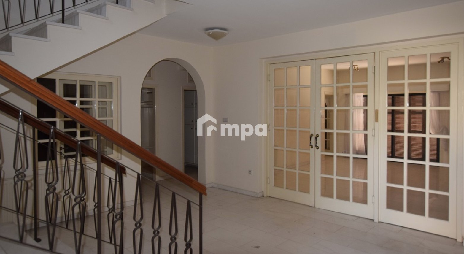 5 Bedroom House for Sale in Strovolos, Nicosia District