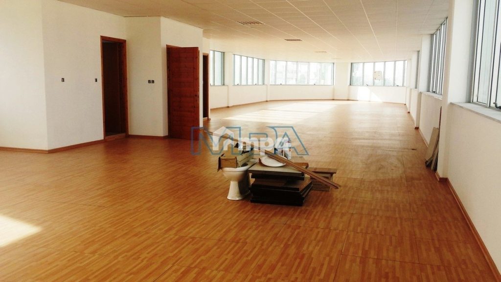345m² Office for Sale in Aglantzia, Nicosia District