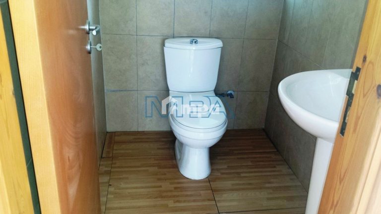 345m² Office for Sale in Aglantzia, Nicosia District