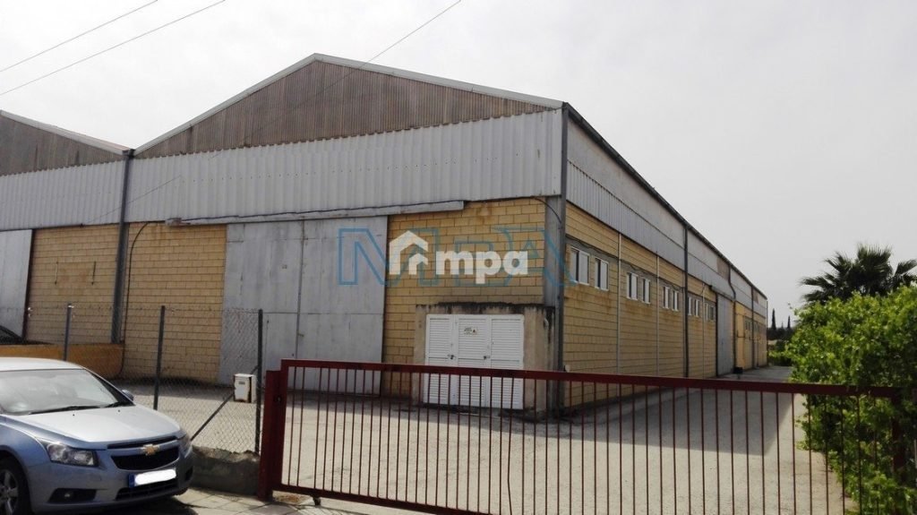 950m² Commercial for Sale in Strovolos, Nicosia District