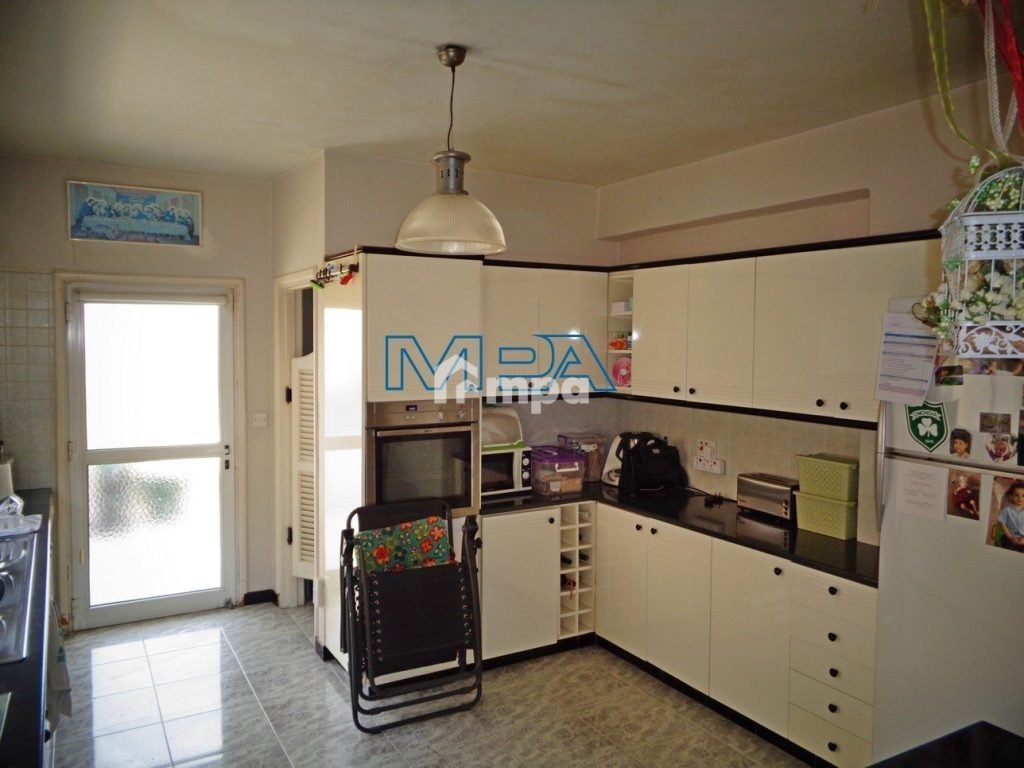 4 Bedroom House for Sale in Latsia, Nicosia District
