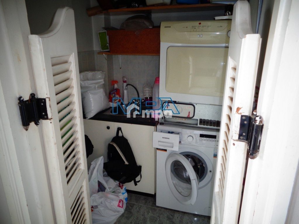 4 Bedroom House for Sale in Latsia, Nicosia District