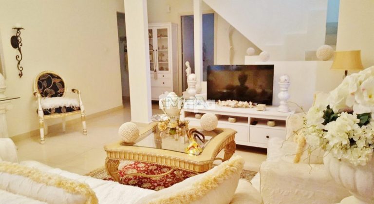3 Bedroom House for Sale in Korakou, Nicosia District