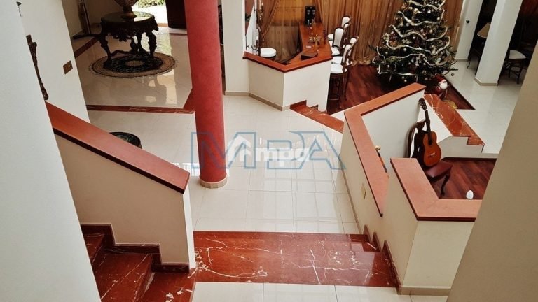 5 Bedroom House for Sale in Nicosia District