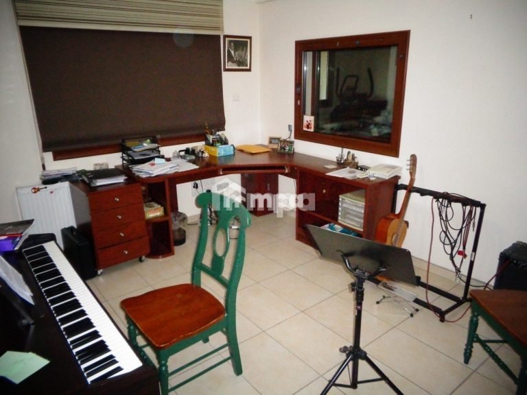 6+ Bedroom House for Sale in Tseri, Nicosia District