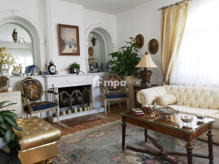 4 Bedroom House for Sale in Makedonitissa, Nicosia District
