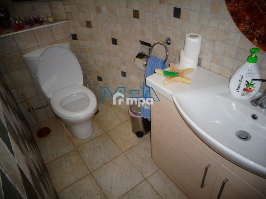 4 Bedroom House for Sale in Psimolofou, Nicosia District