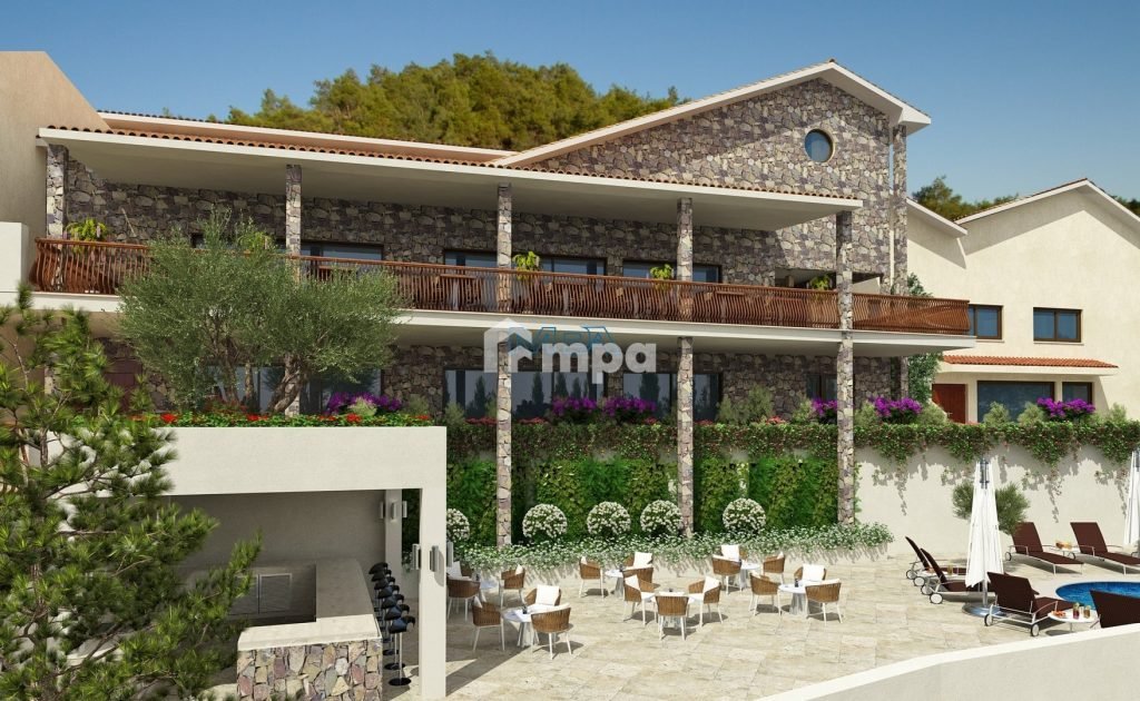 6+ Bedroom House for Sale in Kapedes, Nicosia District