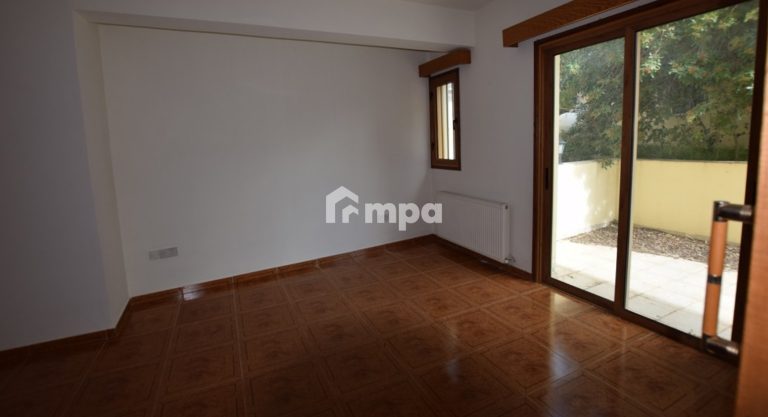 Cheap Houses and Villas for Sale Nicosia up to 200000 euro