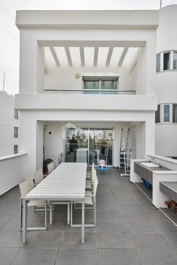 3 Bedroom Apartment for Sale in Engomi, Nicosia District