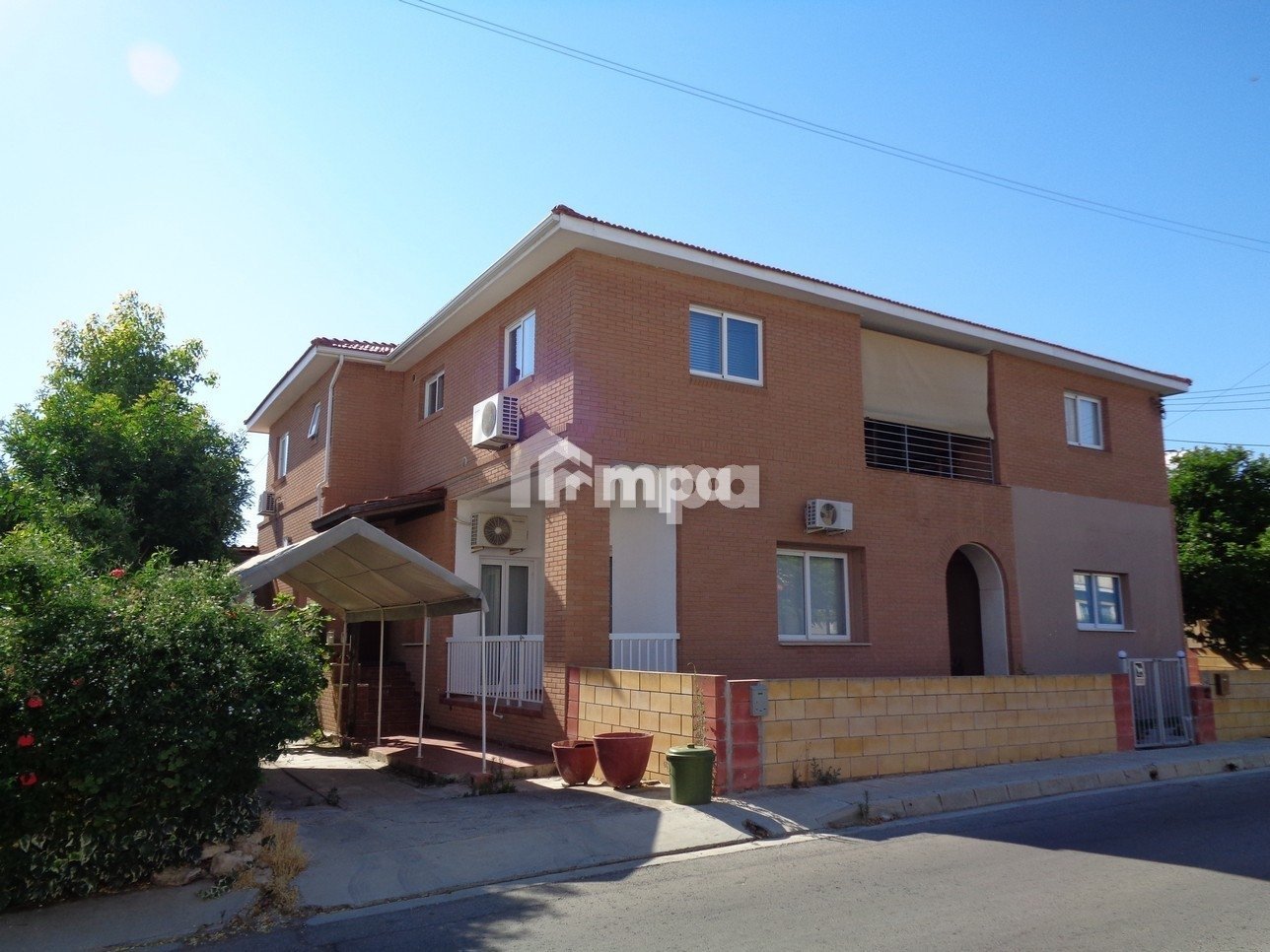 350m² Building for Sale in Agios Dometios, Nicosia District