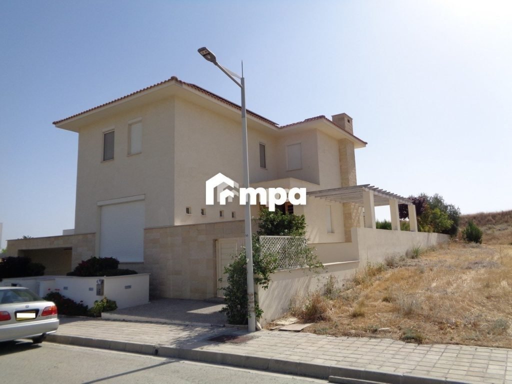 5 Bedroom House for Sale in Dali, Nicosia District