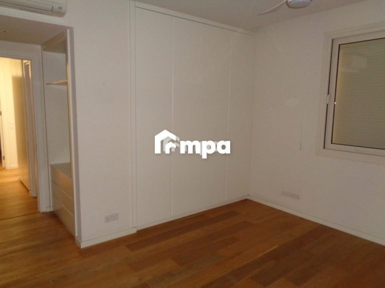 5 Bedroom House for Sale in Dali, Nicosia District