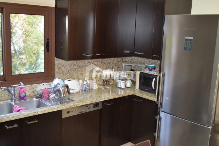 Cheap Houses and Villas for Sale Nicosia up to 300000 euro