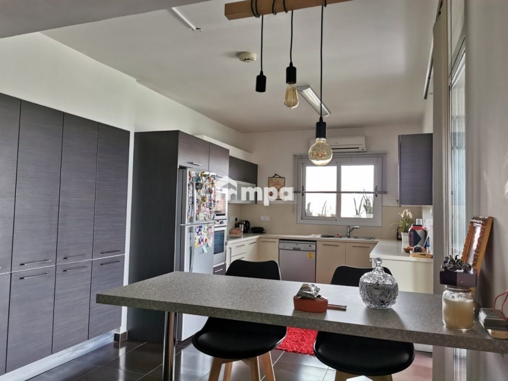 3 Bedroom Apartment for Sale in Kallepeia, Nicosia District