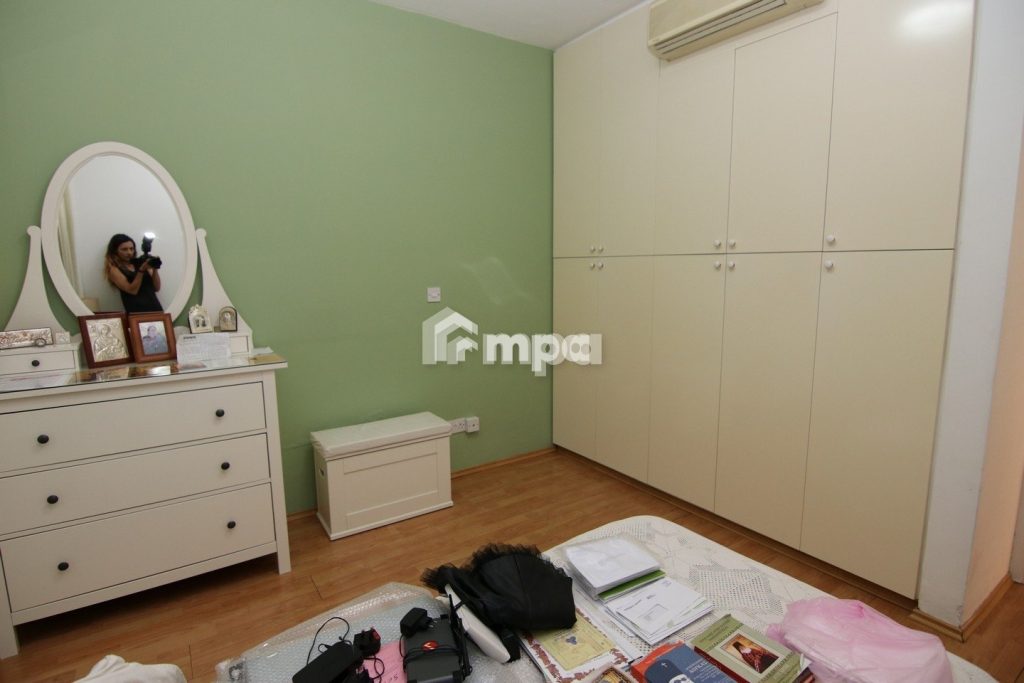 4 Bedroom House for Sale in Latsia, Nicosia District