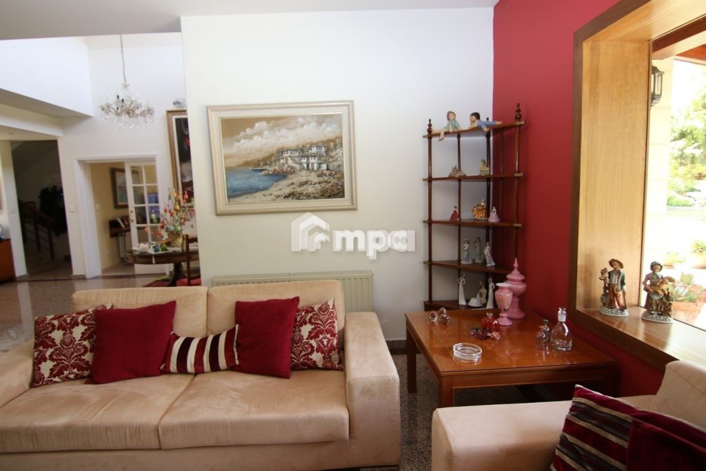 4 Bedroom House for Sale in Latsia, Nicosia District