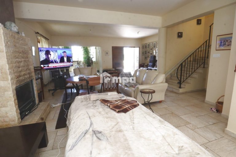3 Bedroom House for Sale in Lakatamia, Nicosia District