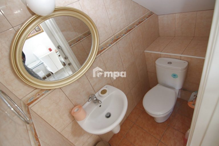 Cheap Houses and Villas for Sale Nicosia up to 300000 euro