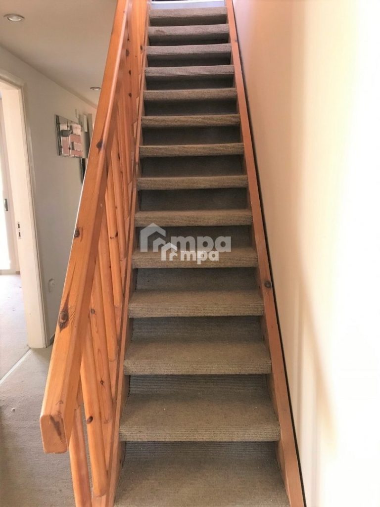4 Bedroom Apartment for Sale in Agioi Omologites, Nicosia District