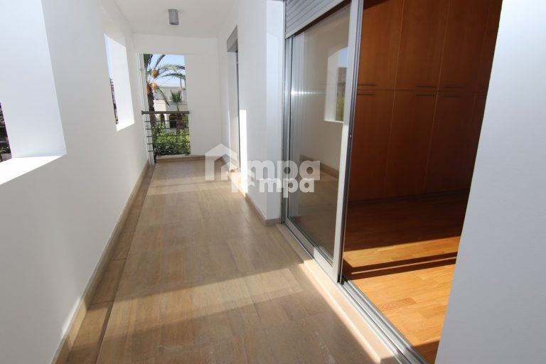 3 Bedroom Apartment for Sale in Strovolos, Nicosia District