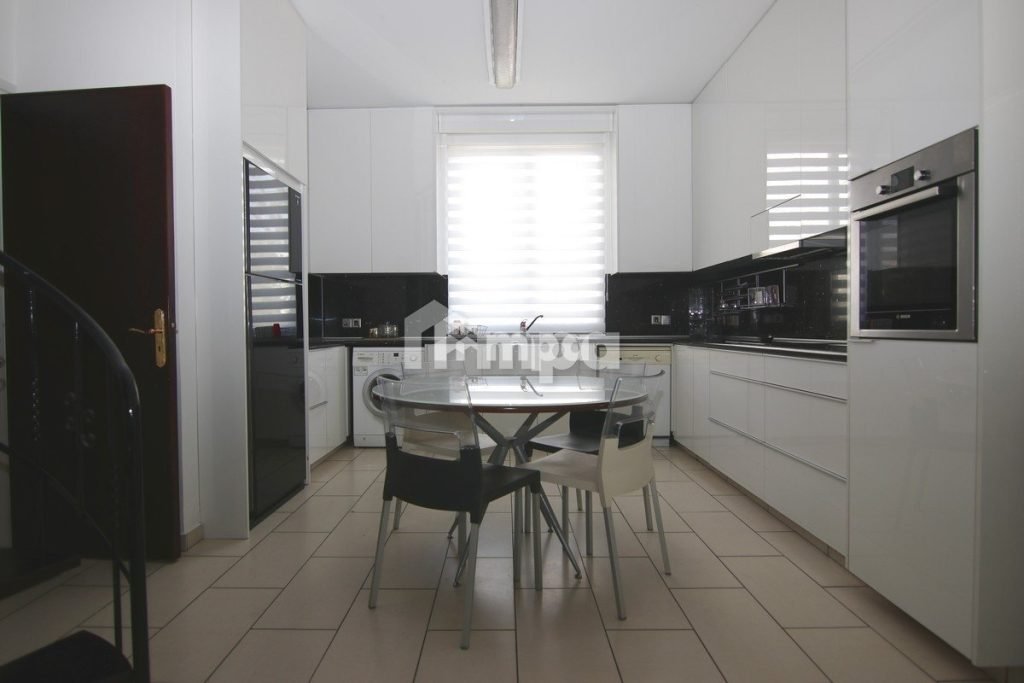 5 Bedroom House for Sale in Engomi, Nicosia District