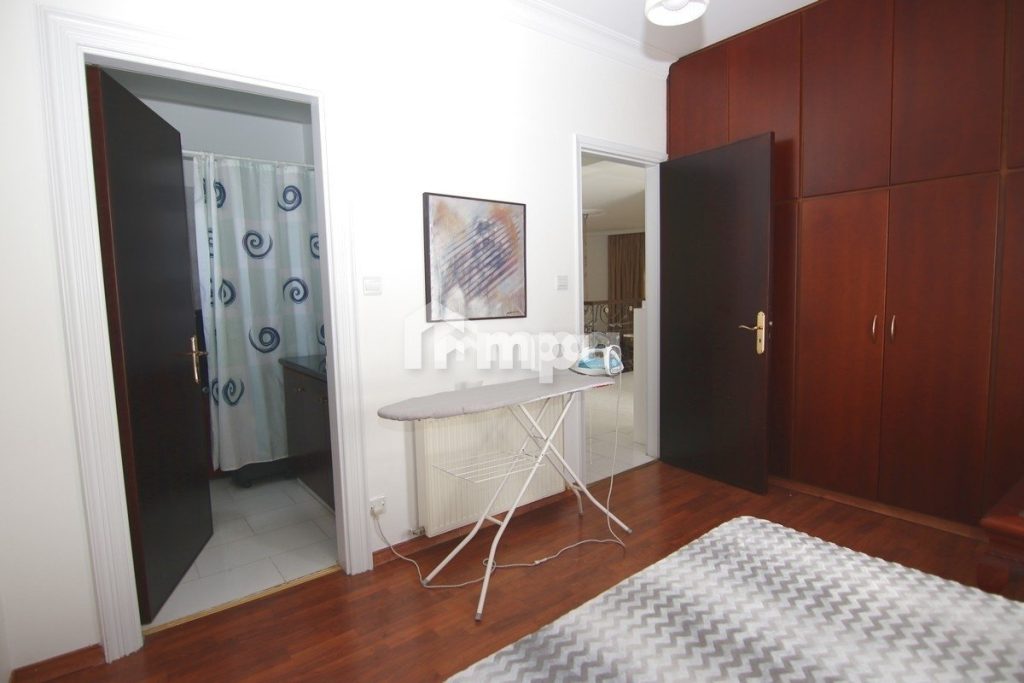 5 Bedroom House for Sale in Engomi, Nicosia District