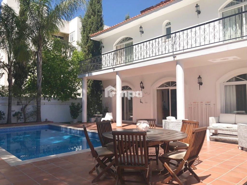 5 Bedroom House for Sale in Engomi, Nicosia District