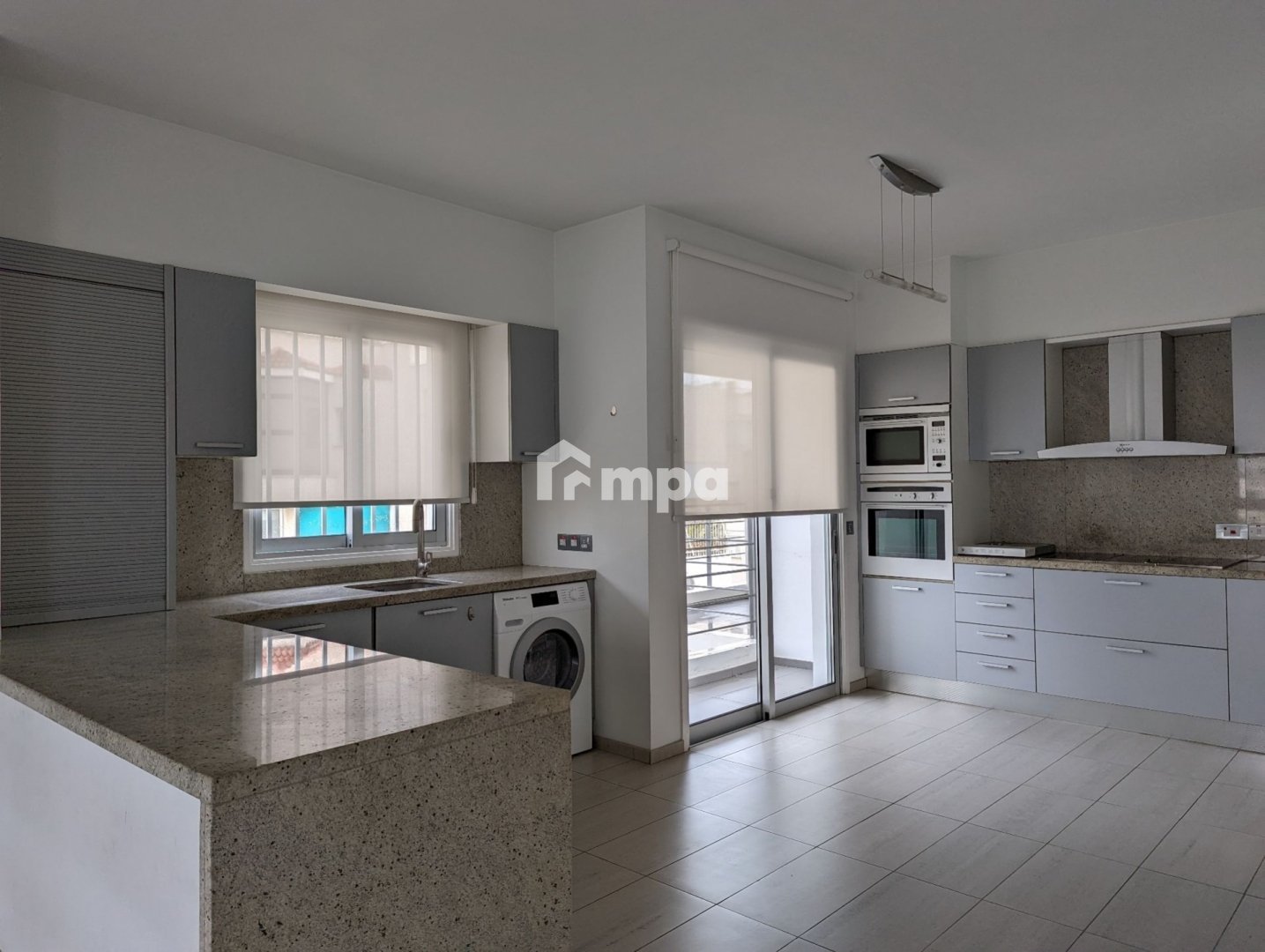 3 Bedroom Apartment for Sale in Strovolos, Nicosia District