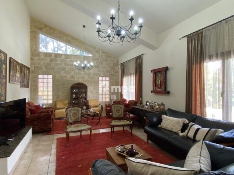 Cheap Houses and Villas for Sale Nicosia up to 700000 euro