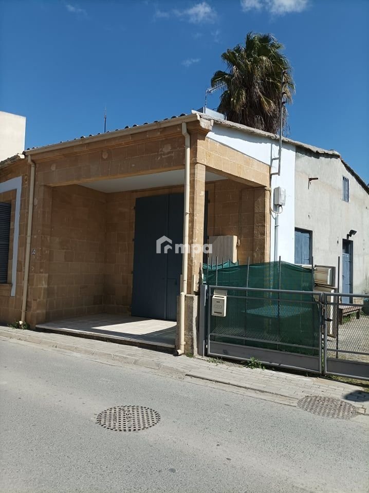 Cheap Houses and Villas for Sale Nicosia up to 300000 euro