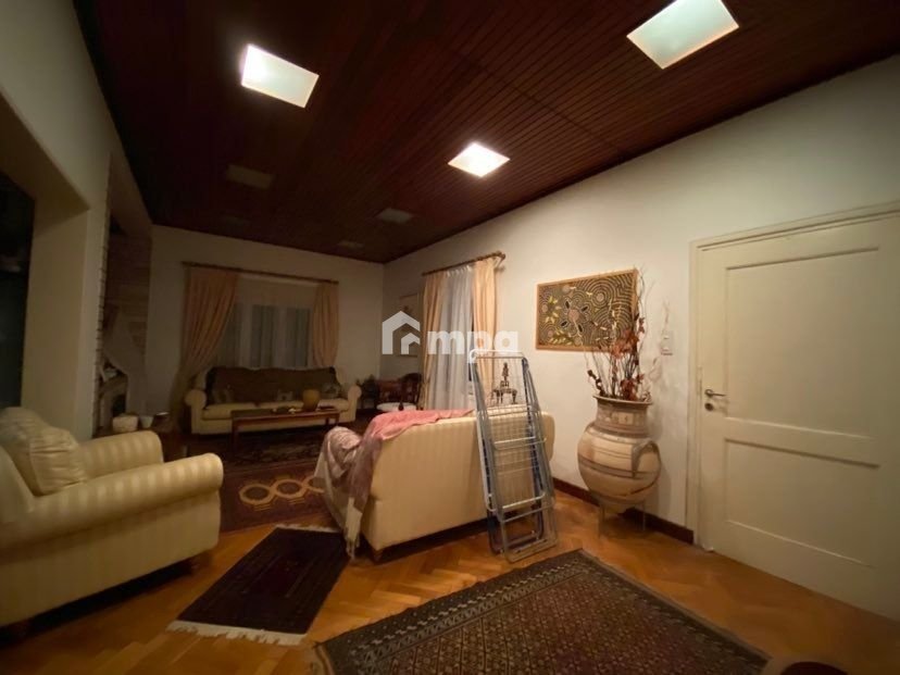 5 Bedroom House for Sale in Agios Dometios, Nicosia District