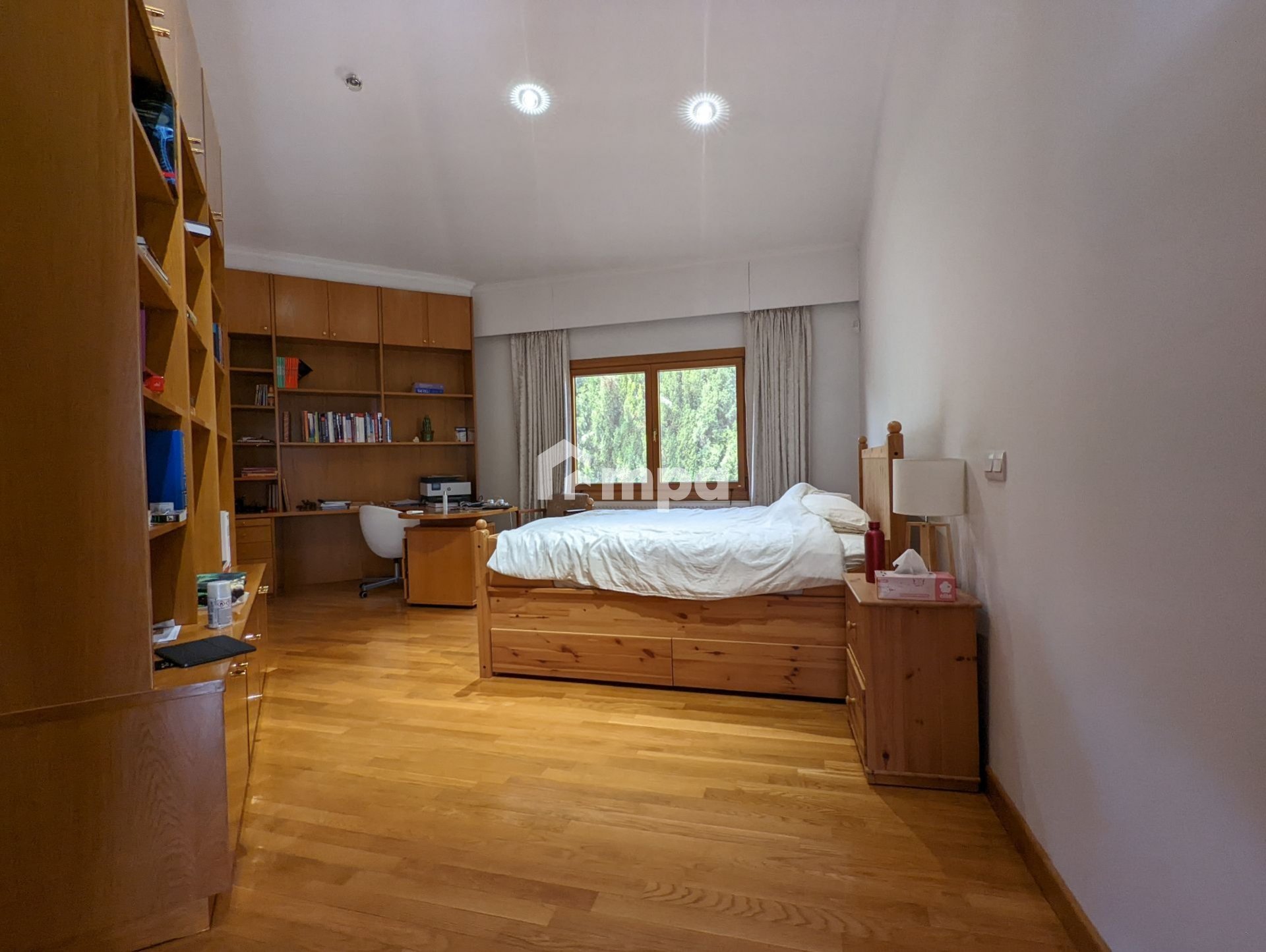6+ Bedroom House for Sale in Nicosia District