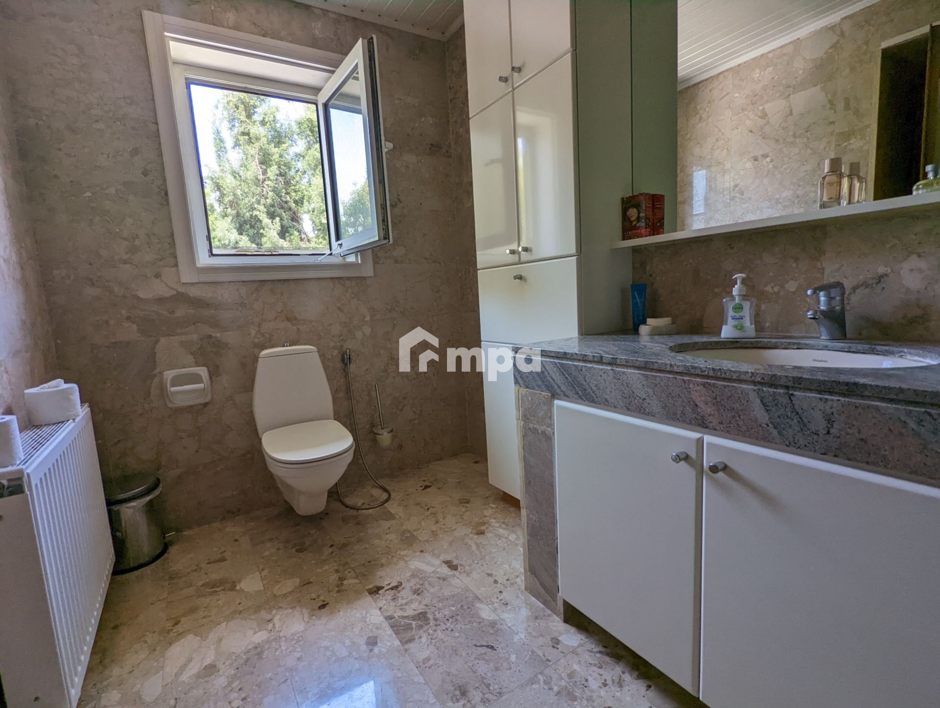 6+ Bedroom House for Sale in Nicosia District