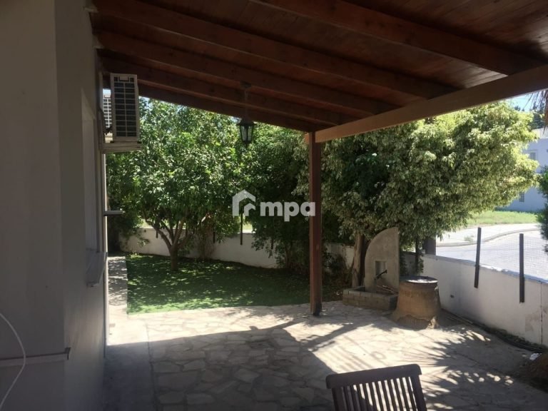 3 Bedroom House for Sale in Latsia, Nicosia District