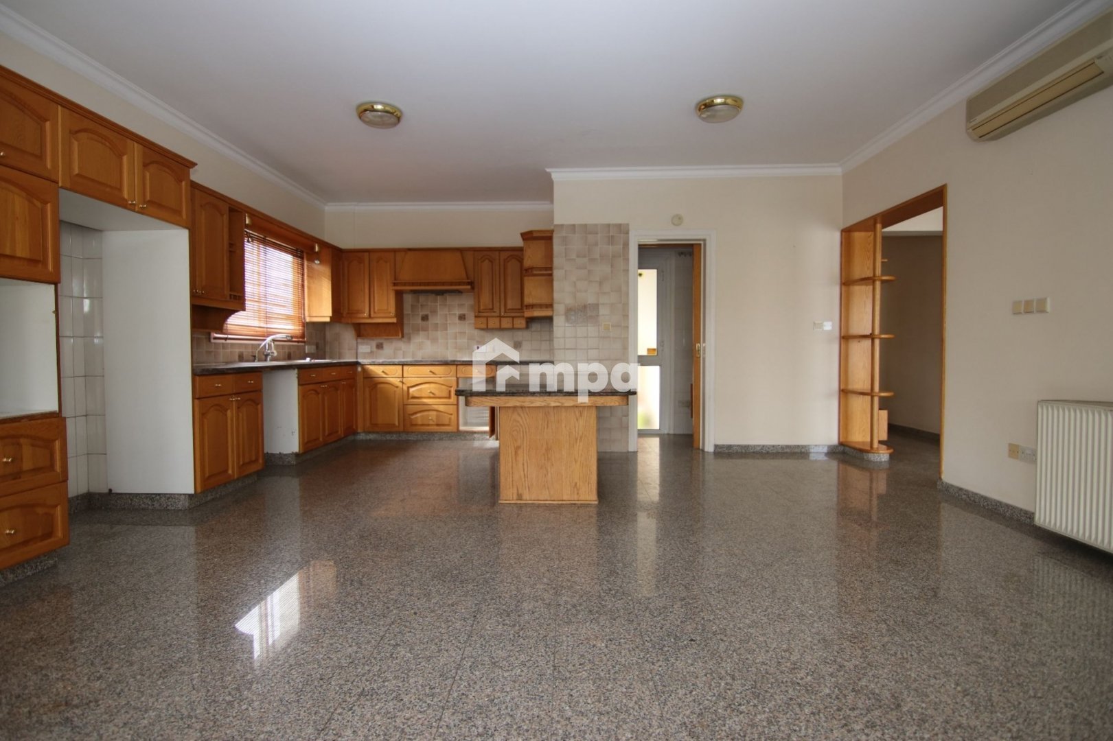 4 Bedroom Apartment for Sale in Strovolos, Nicosia District