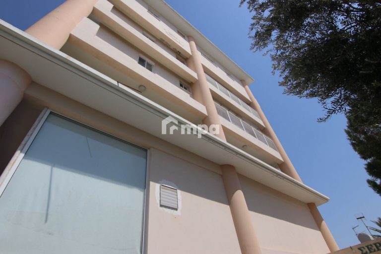 3 Bedroom Apartment for Sale in Agios Dometios, Nicosia District