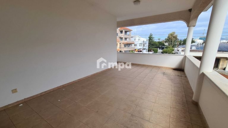 4 Bedroom House for Sale in Makedonitissa, Nicosia District