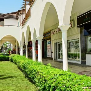 Commercial for Sale in Kato Paphos