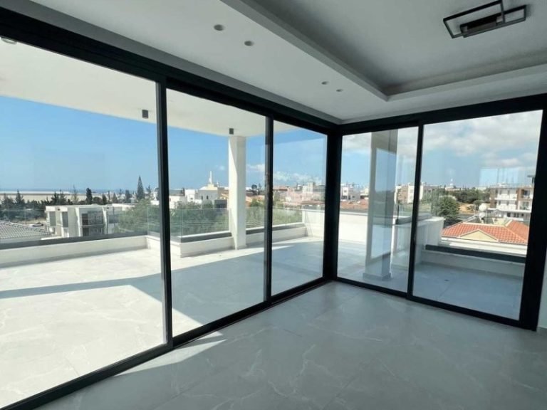 3 Bedroom Apartment for Sale in Germasogeia, Limassol District