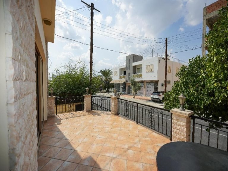 3 Bedroom House for Sale in Strovolos – Acropolis, Nicosia District