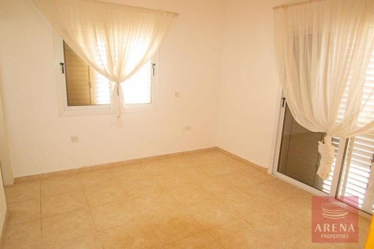 4 Bedroom Villa for Sale in Pernera, Famagusta District
