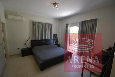 5 Bedroom Villa for Sale in Pernera, Famagusta District
